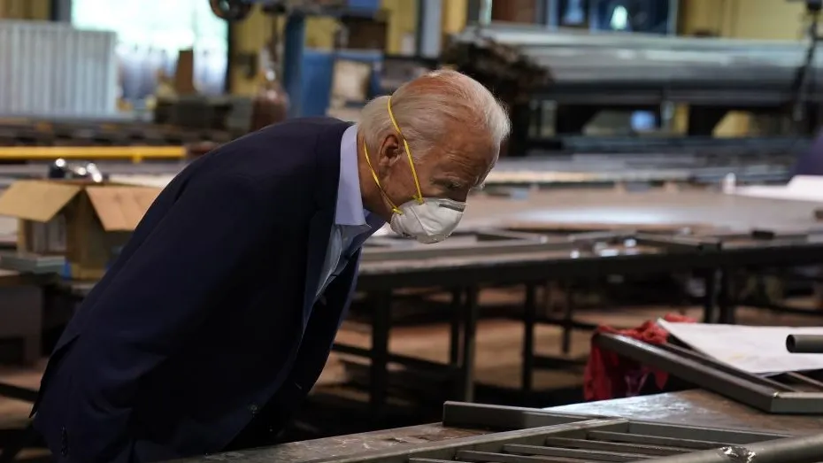 Trump Campaign Knocking On A Million Doors A Week — Biden, Zero