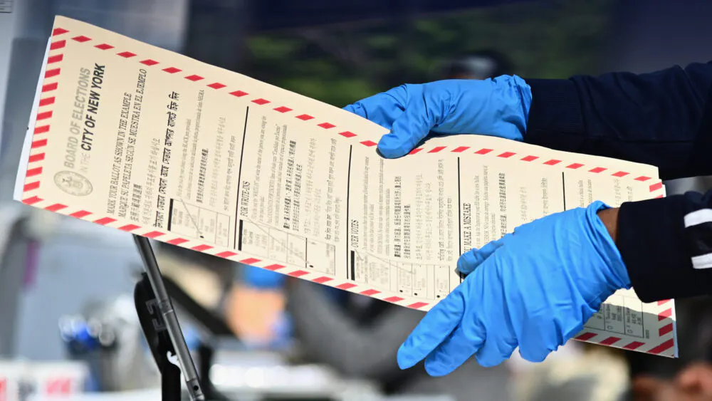 NYC Board Of Elections Responds After New Yorkers Receive Ballots With Wrong Name, Voter Addresses