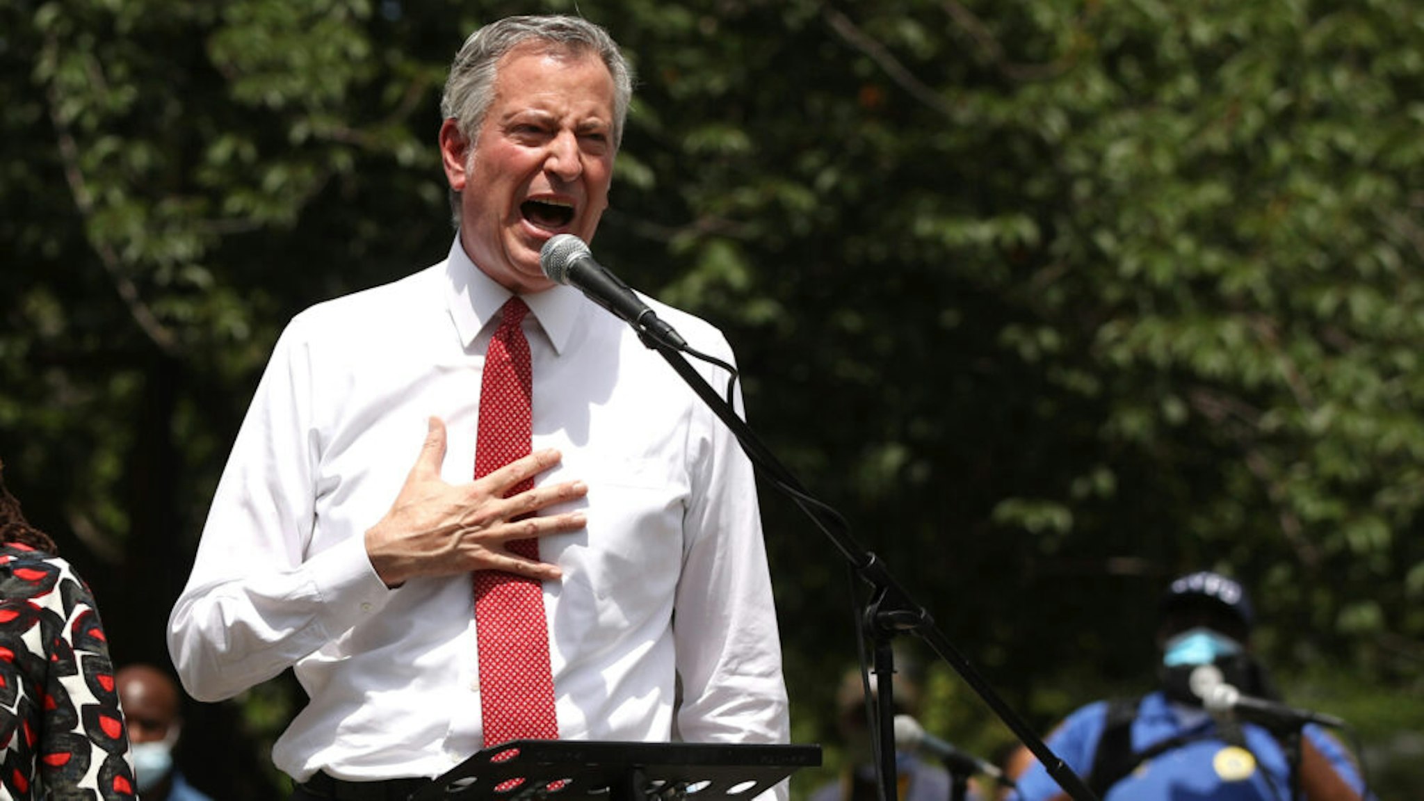 NEW YORK, NEW YORK - JUNE 04: New York Mayor Bill de Blasio speaks to an estimated 10,000 people as they gather in Brooklyn’s Cadman Plaza Park for a memorial service for George Floyd, the man killed by a Minneapolis police officer on June 04, 2020 in New York City. Floyd’s brother, Terrence, local politicians and civic and religious leaders also attended the event before marching over the Brooklyn Bridge.