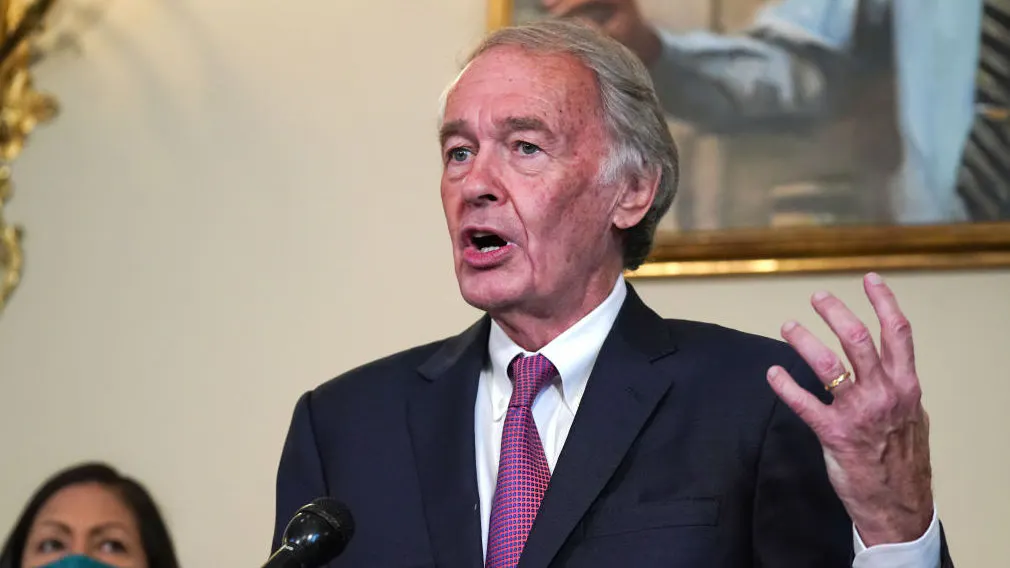 ‘End The Filibuster And Expand The Supreme Court’: Dem Senator Proposes Retaliation If Barrett Confirmed