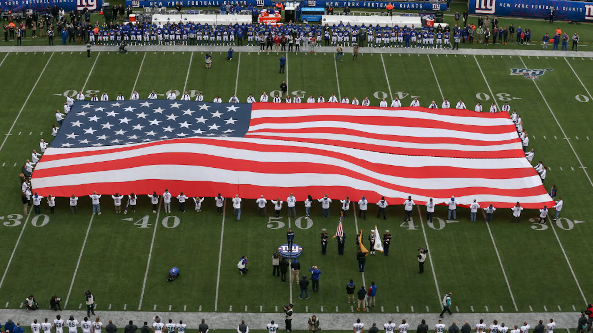 Newly Woke NFL Remembers To Display Giant American Flag For 9/11 ...