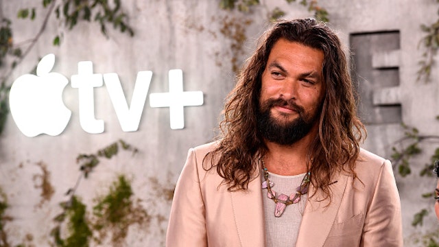 LOS ANGELES, CALIFORNIA - OCTOBER 21: Jason Momoa attends the World Premiere Of Apple TV+'s "See" at Fox Village Theater on October 21, 2019 in Los Angeles, California.