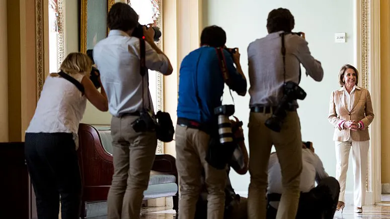 White House Chief Of Staff Suggests Taking ‘Your Cameras’ To D.C. Airport, Snapping Pictures Of Lawmakers Heading Home Without Passing COVID-19 Relief Bill