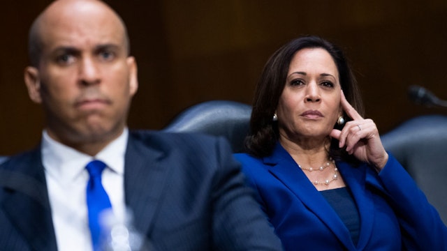 Sens. Cory Booker, D-N.J., and Kamala Harris, D-Calif., attend the Senate Judiciary Committee hearing titled “Police Use of Force and Community Relations,” in Dirksen Senate Office Building in Washington, D.C., on Tuesday, June 16, 2020. (Photo By Tom Williams/CQ Roll Call/POOL)