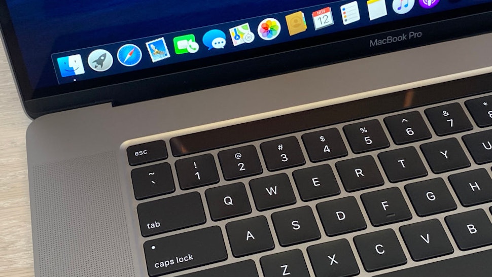 12 November 2019, US, New York: The new MacBook Pro, recorded at an Apple presentation in New York, features a redesigned keyboard, a sophisticated sound system, and a 16-inch display.