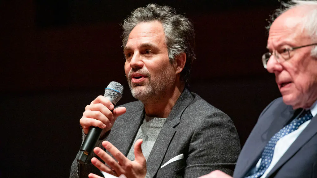 ‘Incredible Hulk’ Whines: Pence Displayed ‘White Male Supremacy,’ ‘Disrespect For Black Women’