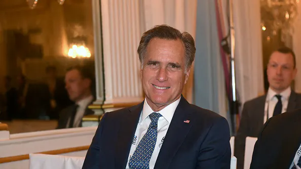 Romney Publicly Vows To Confirm Amy Coney Barrett