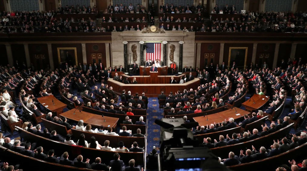 WASHINGTON, DC - FEBRUARY 04: President Donald Trump delivers the State of the Union address House Speaker Rep. Nancy Pelosi (D-CA) and Vice President Mike Pence look on in the chamber of the U.S. House of Representatives on February 04, 2020 in Washington, DC. President Trump delivers his third State of the Union to the nation the night before the U.S. Senate is set to vote in his impeachment trial. (Photo by