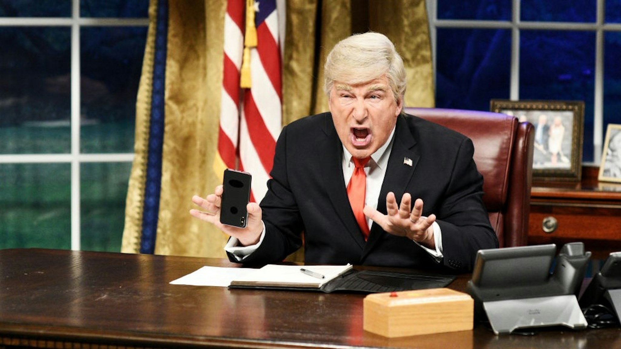 SATURDAY NIGHT LIVE -- "Sandra Oh" Episode 1762 -- Pictured: Alec Baldwin as Donald Trump during the "Mueller Report" Cold Open on Saturday, March 30, 2019 -- (Photo by: