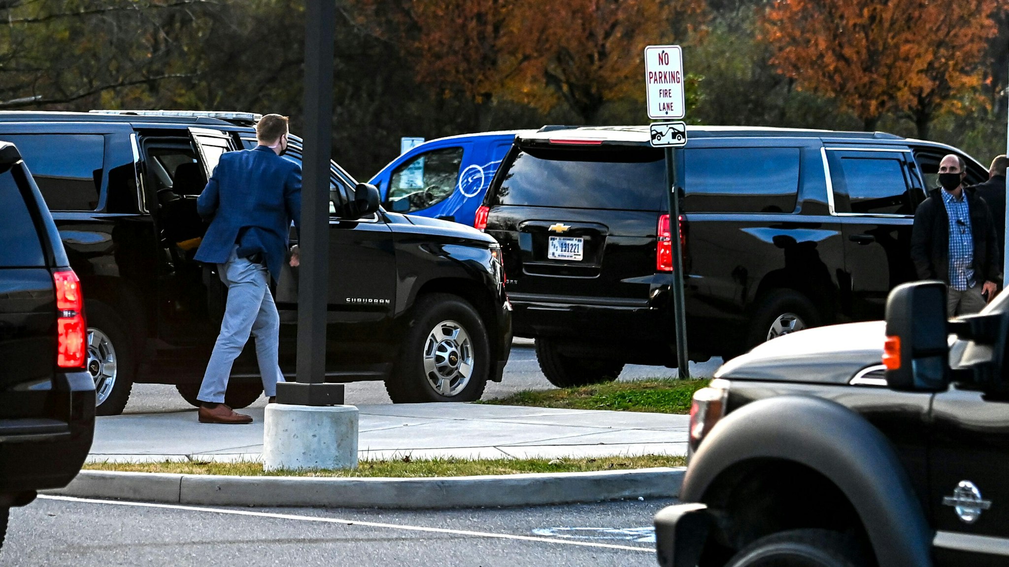 A vehicle carrying US President-elect Joe Biden arrives at Delaware Orthopaedic Specialists Clinic in Newark, Delaware, on November 29, 2020. - On November 28,2020 President-elect Biden slipped while playing with his dog Major, and twisted his ankle. Out of an abundance of caution, he will be examined this afternoon by an orthopaedist. (