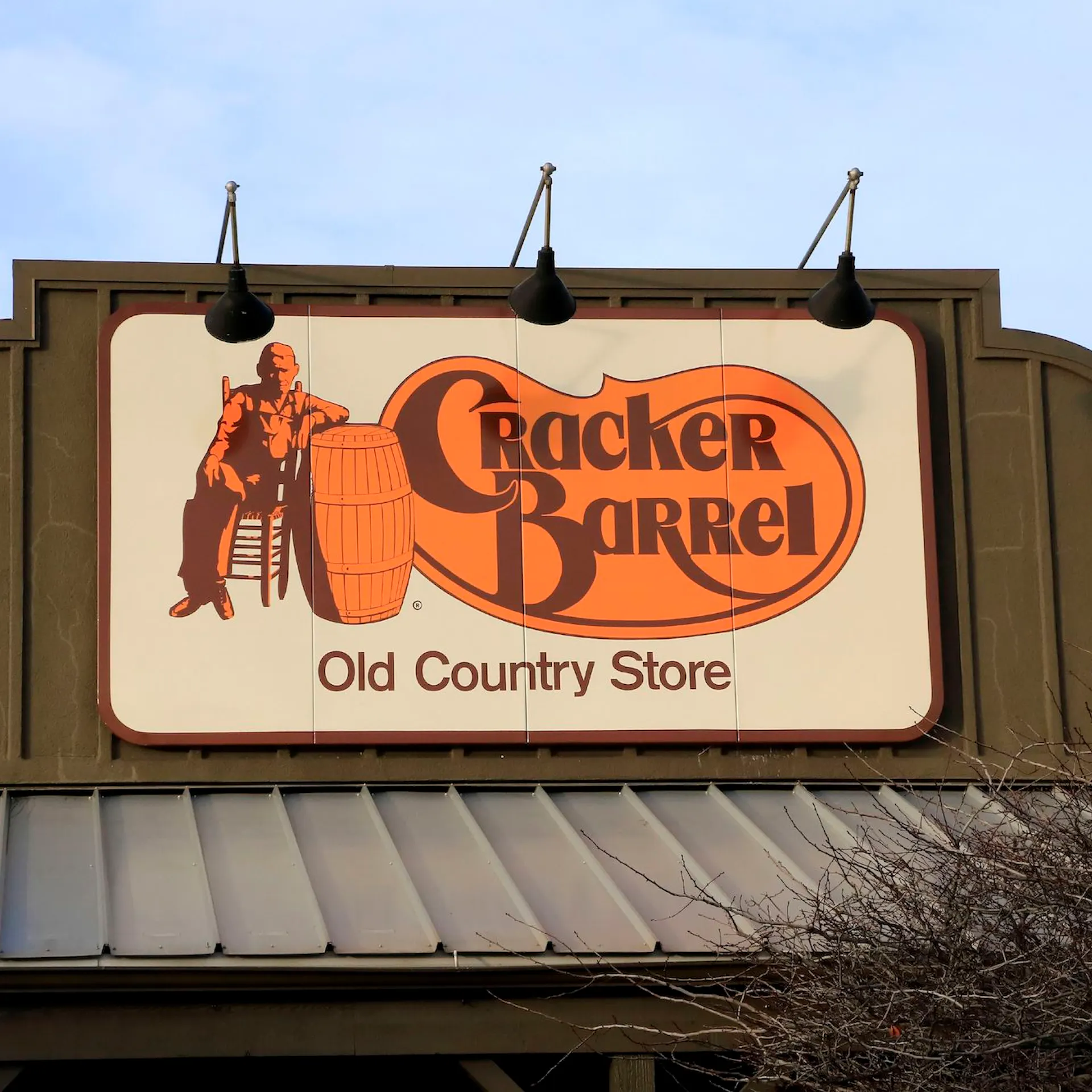 WALSH: Cracker Barrel Apologizes For Racist ‘Noose’ In One Of Its Restaurants. It Was Just A Cord For A Soldering Iron.