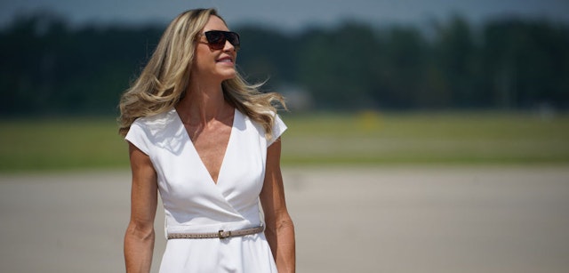 Lara Trump awaits US President Donald Trump at Wilmington International Airport in Wilmington, North Carolina on September 2, 2020. - Trump is in Wilmington to designate it as the first American World War II heritage city on the 75th anniversary of the end of WWII.