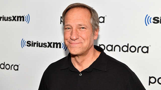 NEW YORK, NEW YORK - JANUARY 10: (EXCLUSIVE COVERAGE) TV host Mike Rowe visits SiriusXM Studios on January 10, 2020 in New York City.