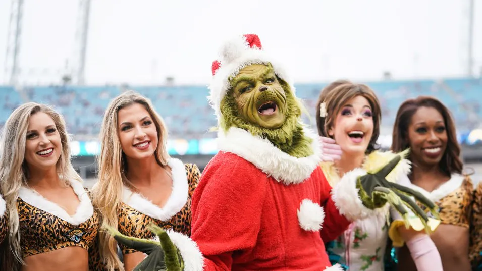 ‘We Just Can’t Do It This Year’: CNN Medical Analyst Nixes Christmas