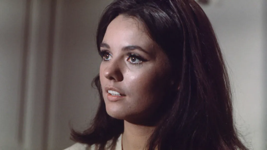 Dawn Wells, ‘Mary Ann’ From ‘Gilligan’s Island,’ Dies From ‘Causes Related To Covid-19’