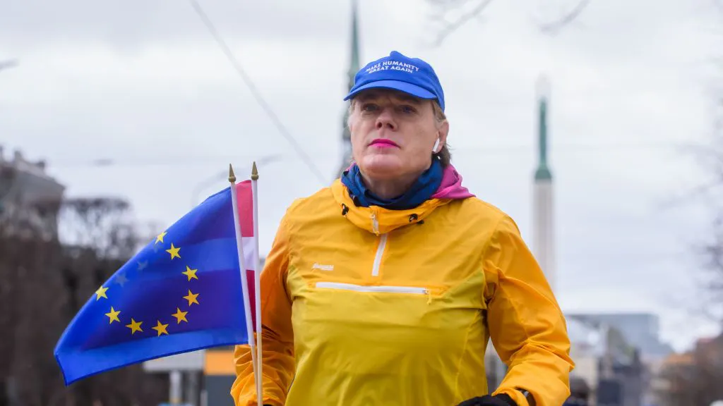 Actor-Comedian Eddie Izzard: I’m In ‘Girl Mode’ Now. ‘This Is A Little Transition Period’