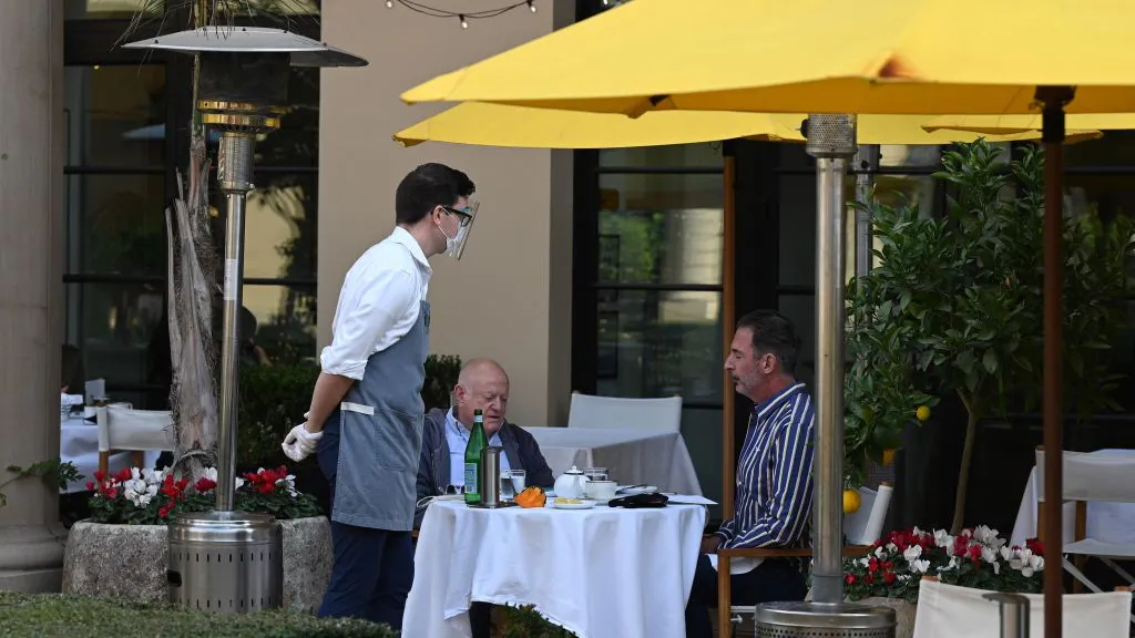 Los Angeles Restaurant Caught Issuing Invites To Anti-Lockdown ‘Speakeasy’ NYE Party