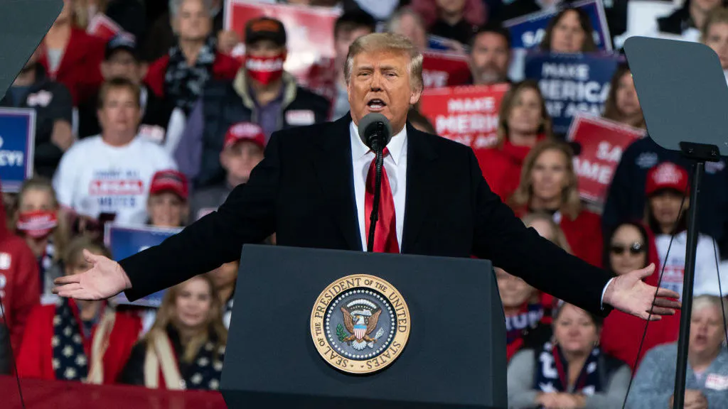 Trump To Sign Order Prioritizing ‘America First’ For COVID Vaccine: Report