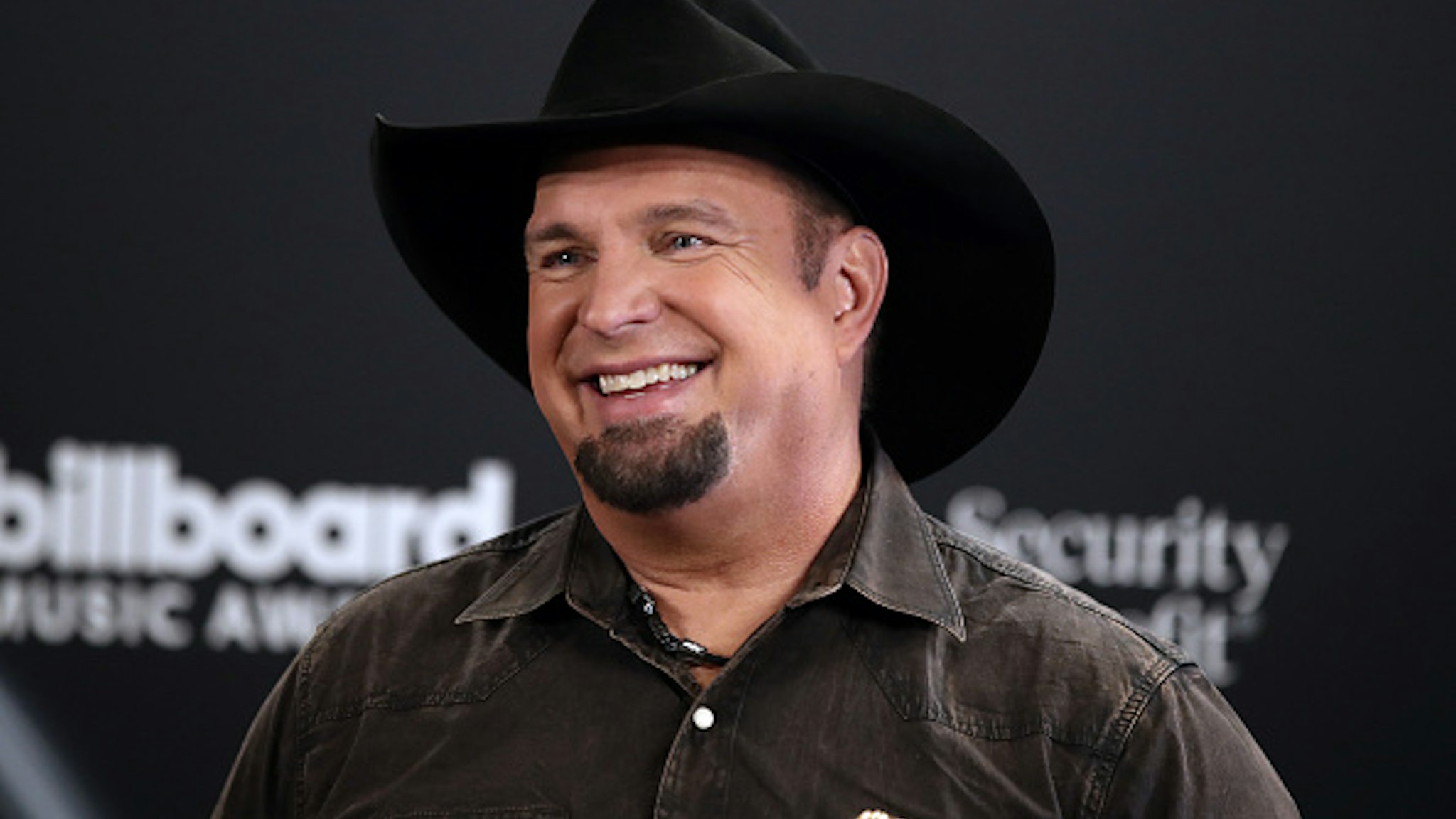 BILLBOARD MUSIC AWARDS -- Backstage -- 2020 BBMA at the Dolby Theater, Los Angeles, California -- Pictured: In this image released on October 14, honoree Garth Brooks attends the 2020 Billboard Music Awards, broadcast on October 14, 2020 at the Dolby Theatre in Los Angeles, California. --