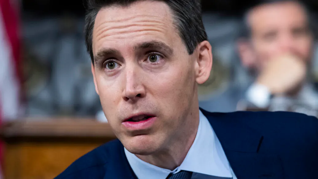 Cruz, Hawley To Face ‘Secretive’ Senate Ethics Committee Panel