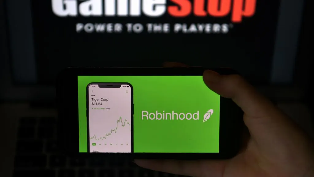 Bloodbath: Hedge Fund Short Sale Losses Top $1 Billion Following GameStop Stock Surge