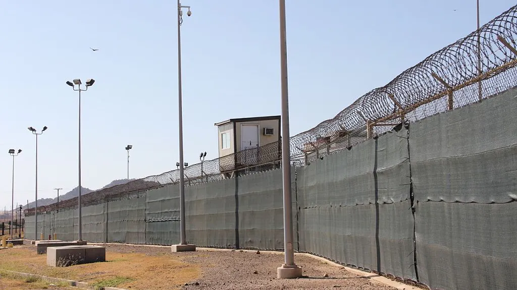 Pentagon Pauses Plan To Offer Vaccines To Guantanamo Bay Detainees