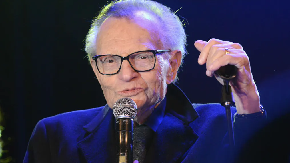 Reports: Larry King Has Been Hospitalized With COVID-19 For Over A Week