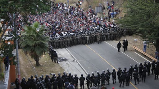 Guatemalan forces intervene in migrants trying to go to the US VADO HONDO, GUATEMALA - JANUARY 17: Honduran migrants, part of a caravan heading to the United States, remain in Vado Hondo, Guatemala on January 17, 2021. Guatemalan Army soldiers intervene in migrants. (Photo by