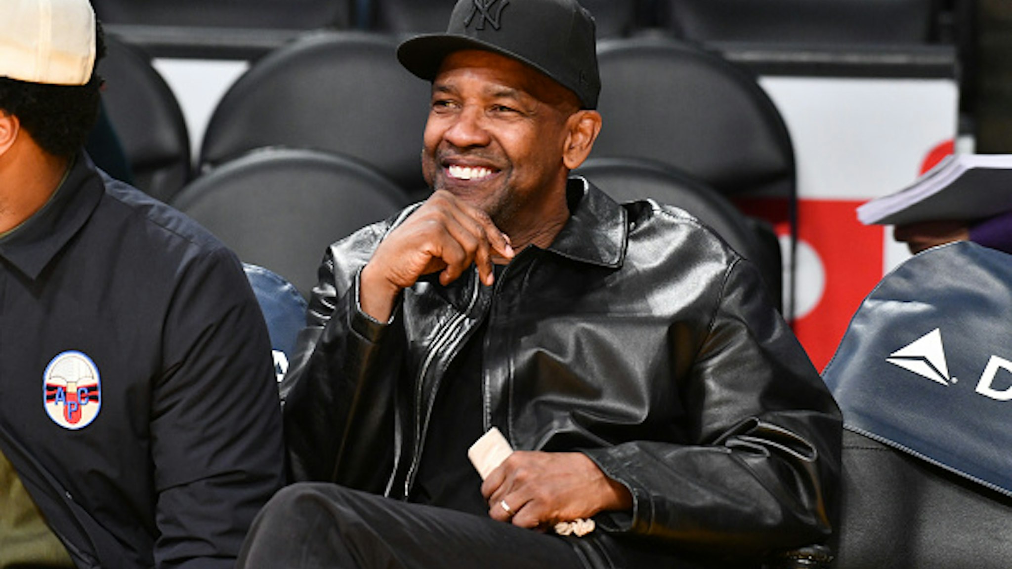 LOS ANGELES, CALIFORNIA - DECEMBER 01: Denzel Washington attends a basketball game between the Los Angeles Lakers and the Dallas Mavericks at Staples Center on December 01, 2019 in Los Angeles, California.