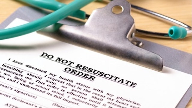 Do not resuscitate order form on clipboard - stock photo
