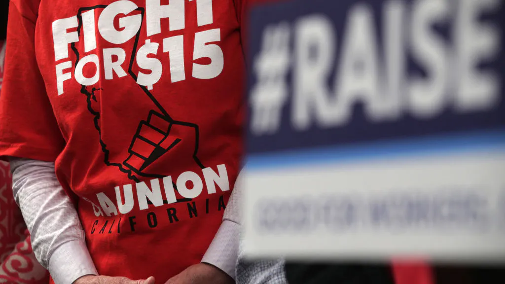 Congressional Budget Office: Minimum Wage Hike Would Cost 1.4 Million Jobs