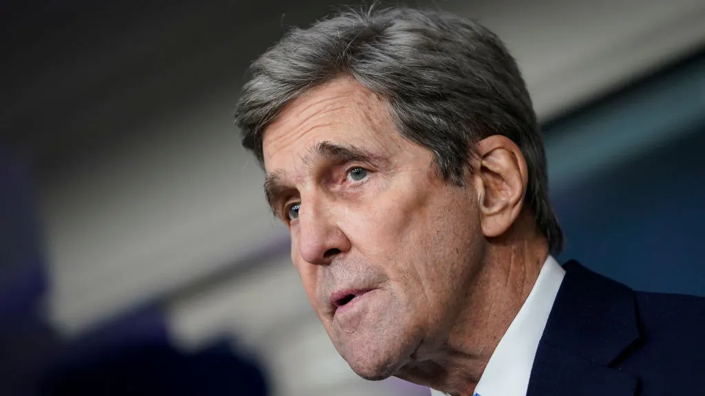 Climate Czar John Kerry On Private Jet Travel: ‘It’s The Only Choice For Somebody Like Me’