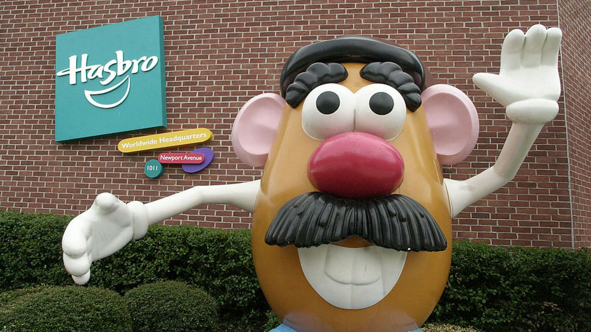 A statue of Mr. Potato Head greets visitors to the corporate headquarters of toymaker Hasbro Inc. in Pawtucket, Rhode Island, on Friday, April 23, 2004. Photographer: Michael Springer/Bloomberg News