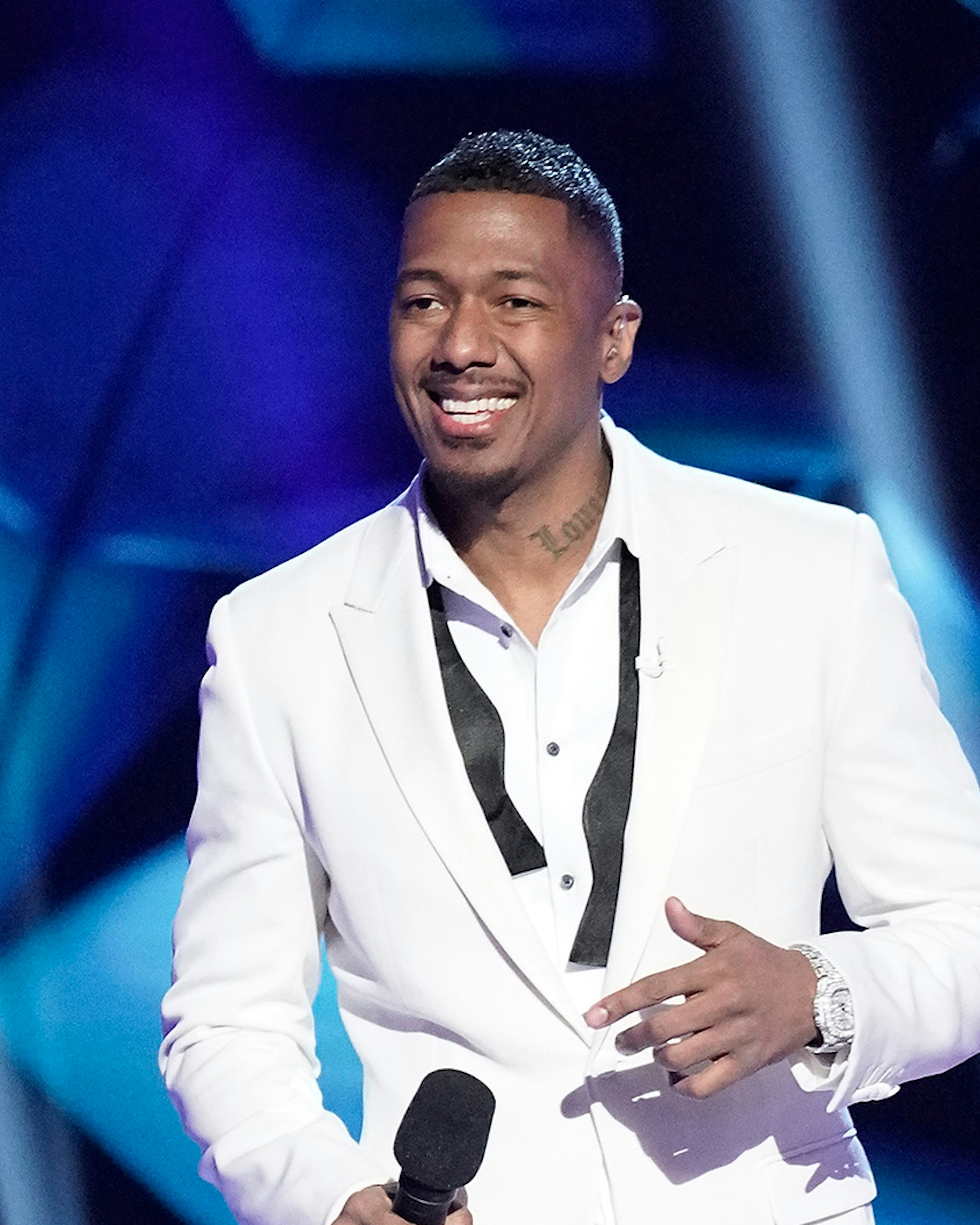 Host Nick Cannon in the Old Friends, New Clues: Group C Championships episode of THE MASKED SINGER airing Wednesday, March 25 (8:00-9:01 PM ET/PT) on FOX. (Photo by FOX via Getty Images)
