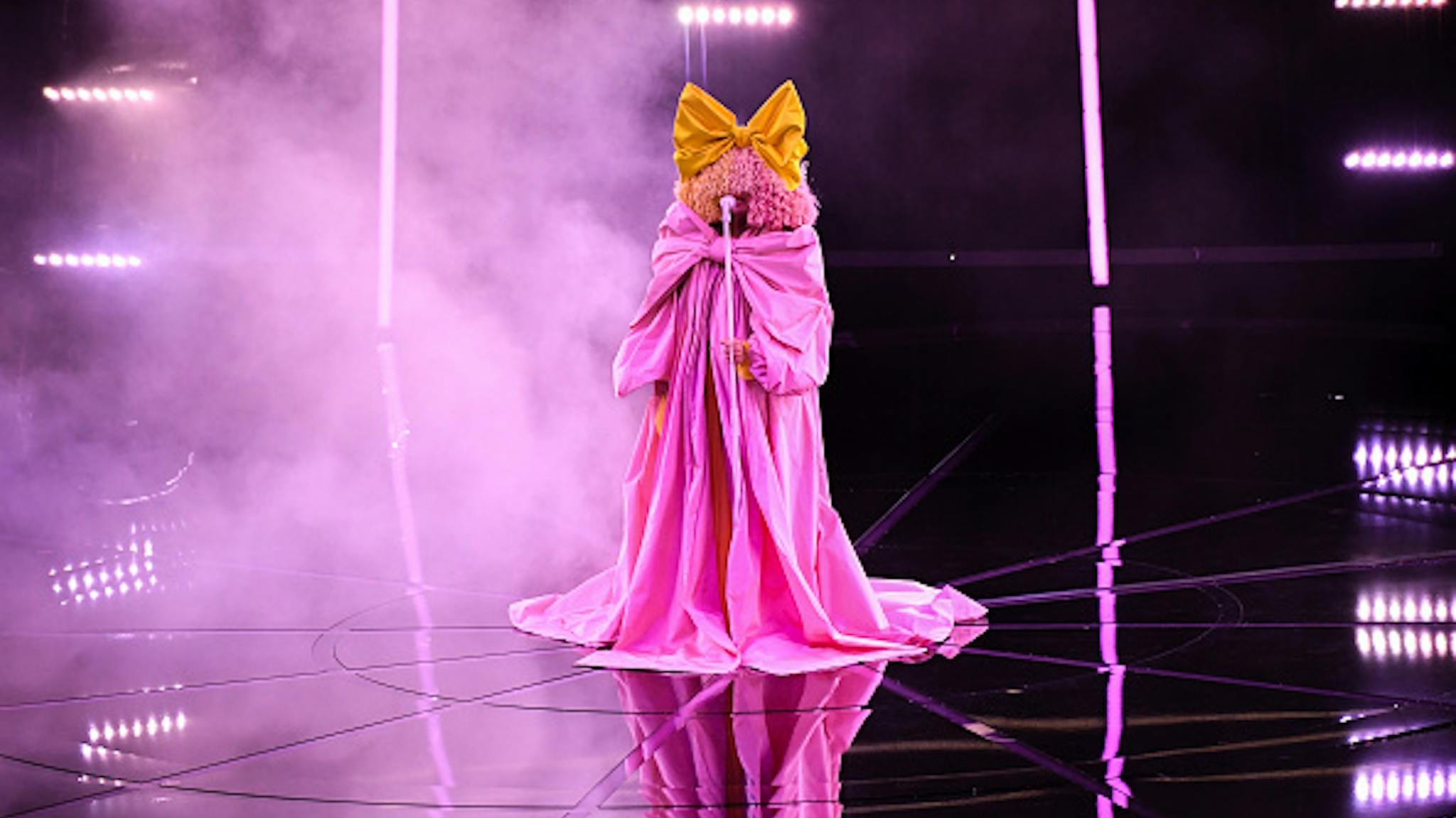 2020 Billboard Music Awards – Show HOLLYWOOD, CALIFORNIA - OCTOBER 14: In this image released on October 14, Sia performs onstage at the 2020 Billboard Music Awards, broadcast on October 14, 2020 at the Dolby Theatre in Los Angeles, CA.