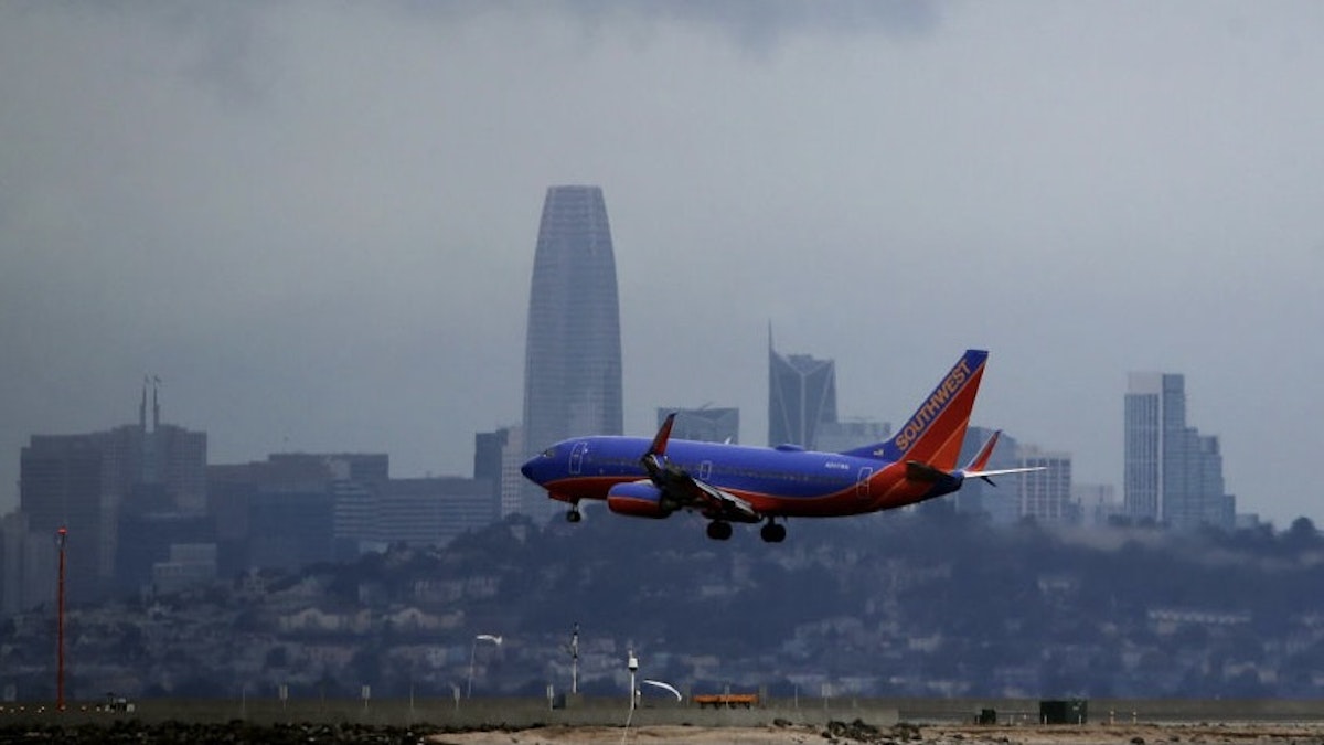 usa air travel today