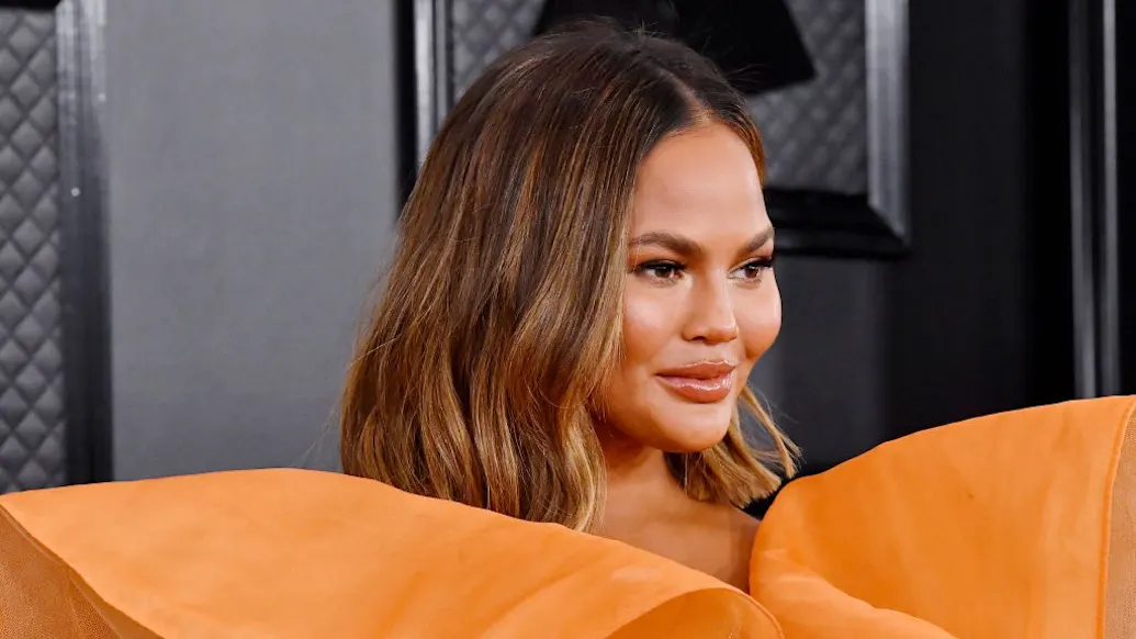 Chrissy Teigen’s Team Claims Michael Costello Shared Fabricated Screenshots Of Alleged ‘Bullying’