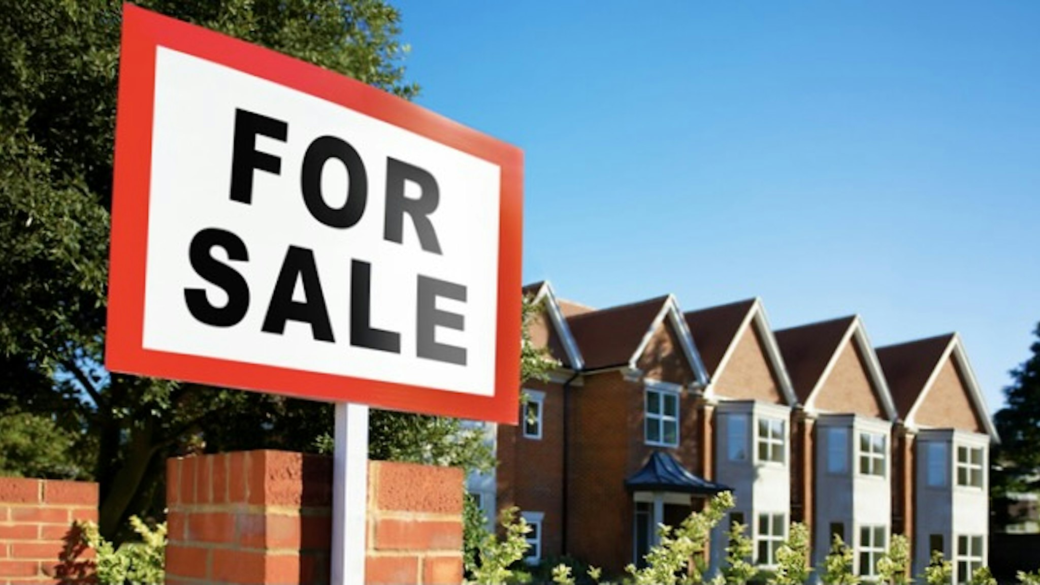 House/flat for sale sign - stock photo