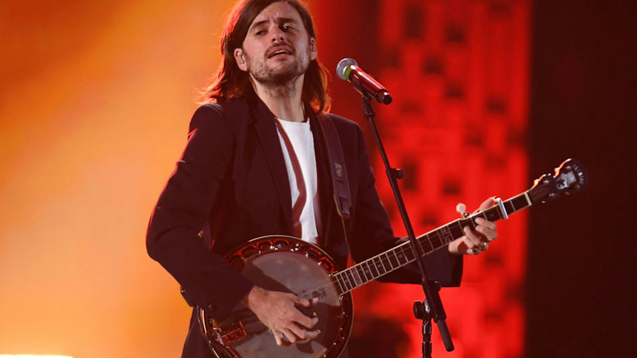 Winston Marshall of Mumford & Sons performs onstage during the 2019 iHeartRadio Music Festival at T-Mobile Arena on September 21, 2019 in Las Vegas, Nevada.