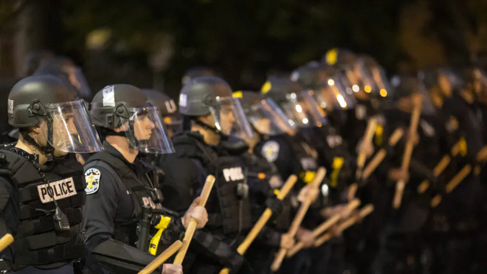 Kentucky’s New Law Criminalizing ‘Offensive’ Speech Against Police Officers Is A Blatant Attack On Free Speech