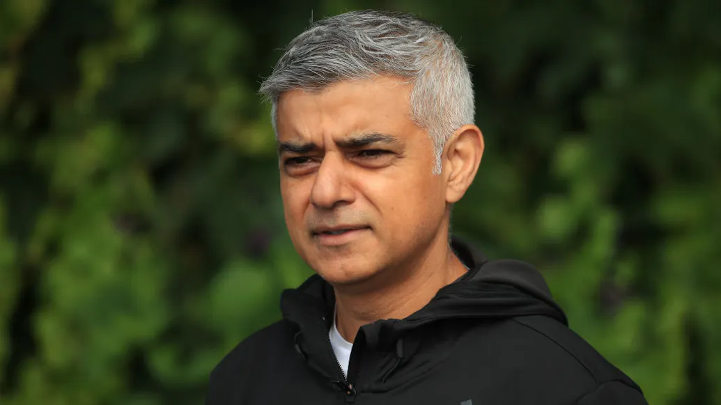 Past Words Come Back To Haunt London Mayor After Antisemitic Ambulance Attack