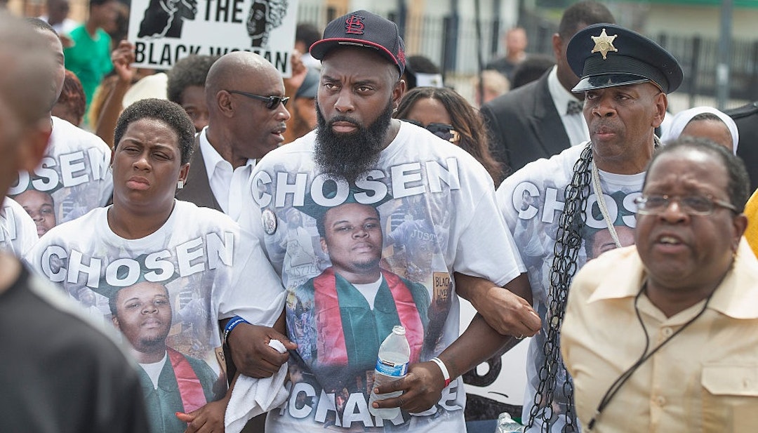 Father Of Mike Brown Jr Meets With Blm Leaders After Demanding 20m For Ferguson Activists