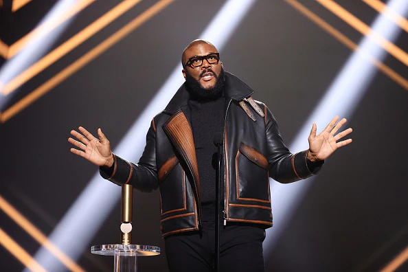 SANTA MONICA, CALIFORNIA - NOVEMBER 15: 2020 E! PEOPLE'S CHOICE AWARDS -- In this image released on November 15, Tyler Perry accepts People's Champion Award onstage for the 2020 E! People's Choice Awards held at the Barker Hangar in Santa Monica, California and on broadcast on Sunday, November 15, 2020.