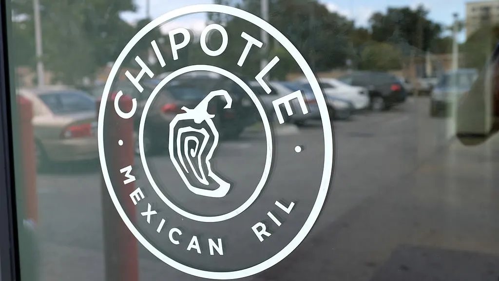 Chipotle Says Menu Prices Could Increase If Minimum Wage Hike Imposed