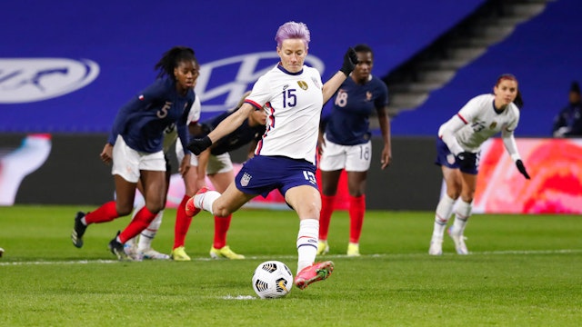 Megan Rapinoe #15 of USA shoots a penalty and scores during the International women friendly match between France and United States on April 13, 2021 in Le Havre, France.
