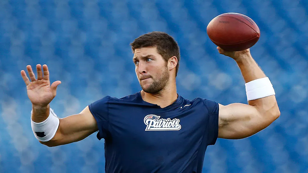 Tebow Time? Former QB Works Out With NFL Team, Eyes Return As Tight End