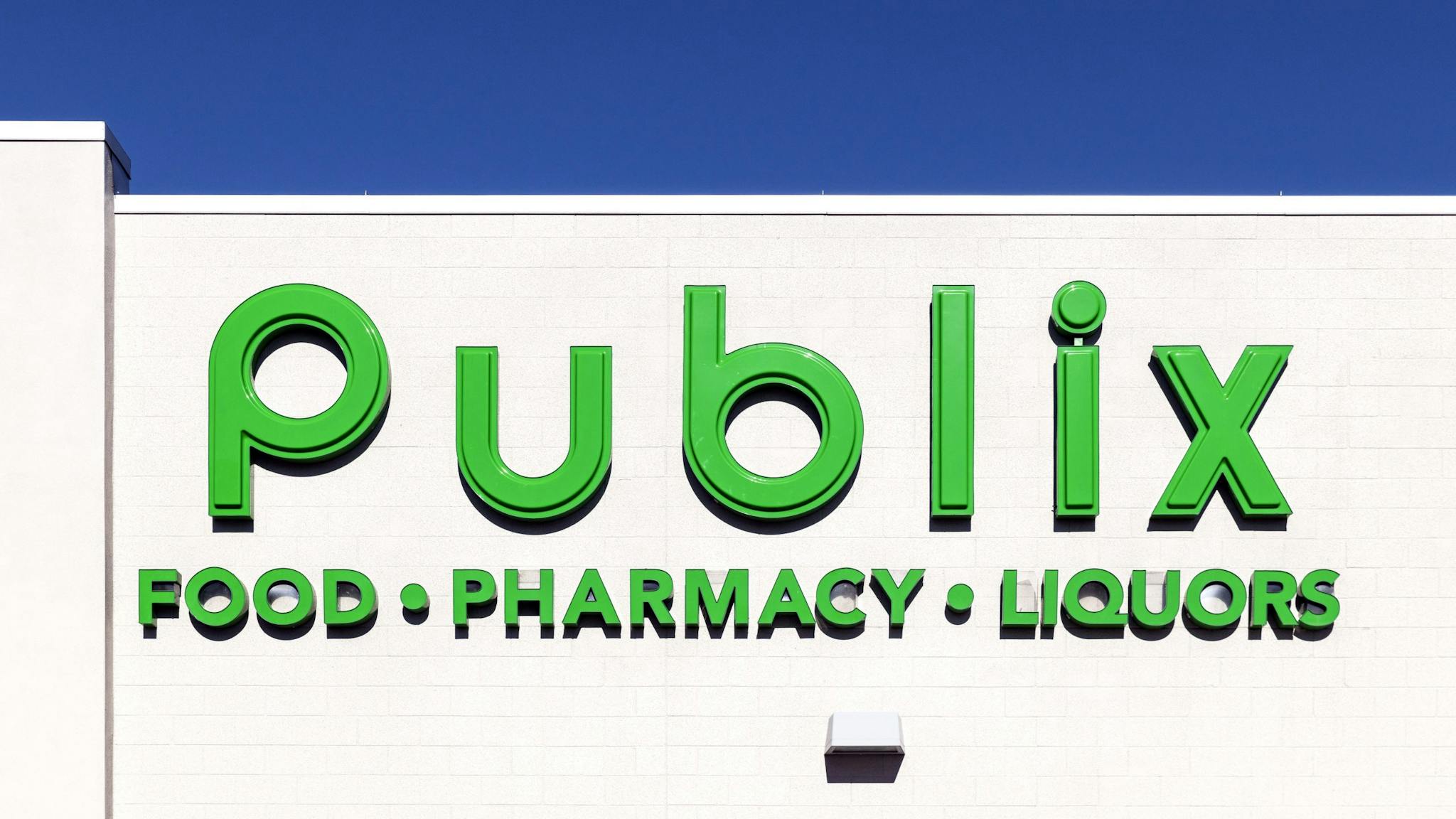 Publix Food Market exterior BETHLEHEM, GEORGIA, UNITED STATES - 2019/01/25: Publix Food Market exterior.