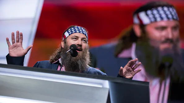 Willie Robertson: Kneeling At NFL Games ‘Un-American’