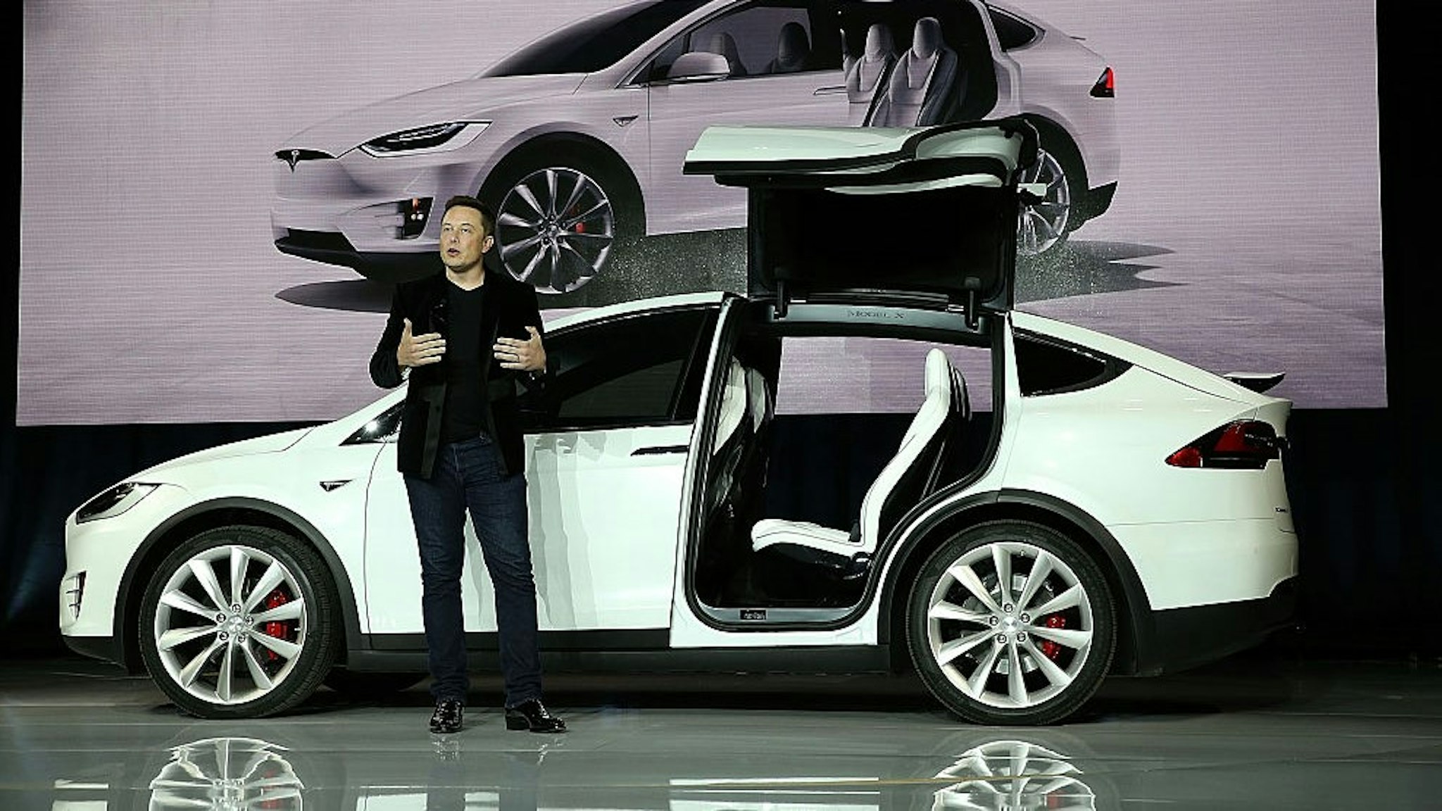 FREMONT, CA - SEPTEMBER 29: Tesla CEO Elon Musk speaks during an event to launch the new Tesla Model X Crossover SUV on September 29, 2015 in Fremont, California. After several production delays, Elon Musk officially launched the much anticipated Tesla Model X Crossover SUV. The (Photo by