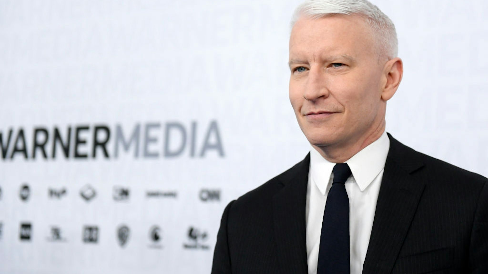 NEW YORK, NEW YORK - MAY 15: Anderson Cooper of CNN’s Anderson Cooper 360° attends the WarnerMedia Upfront 2019 arrivals on the red carpet at The Theater at Madison Square Garden on May 15, 2019 in New York City. 602140 (Photo by Mike Coppola/Getty Images for WarnerMedia)
